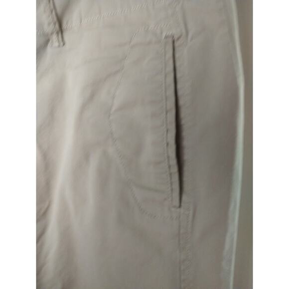 Eddie Bauer Vashon Fit Tan Wide Leg Pocket Zip Slit Capri Pant Size 40" Waist - Picture 10 of 12
